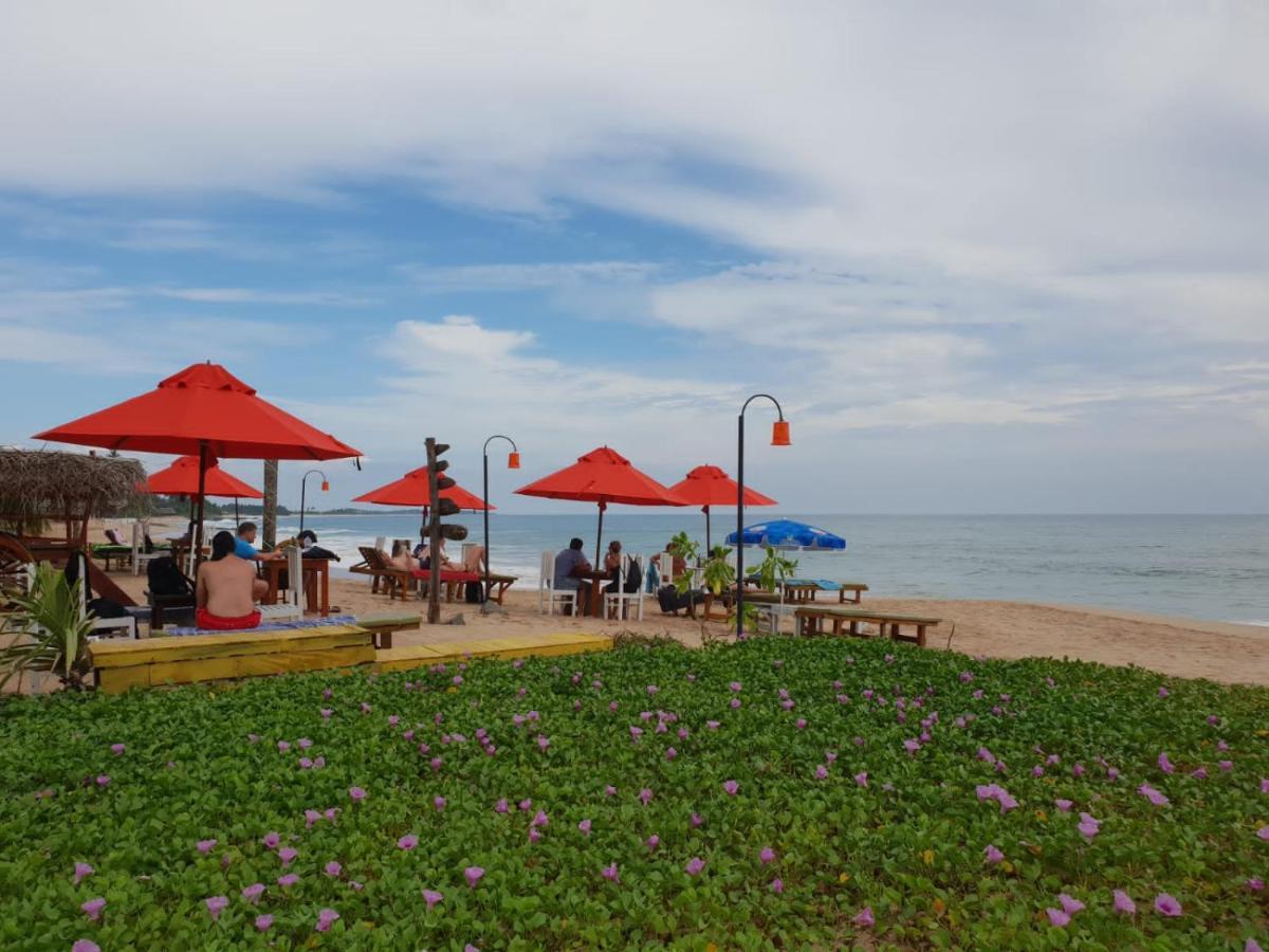 Blue Horizon Beach Hotel Tangalle Eksteriør bilde